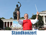 Standkonzert der Wiesn-Kapellen (Foto: Martin Schmitz)